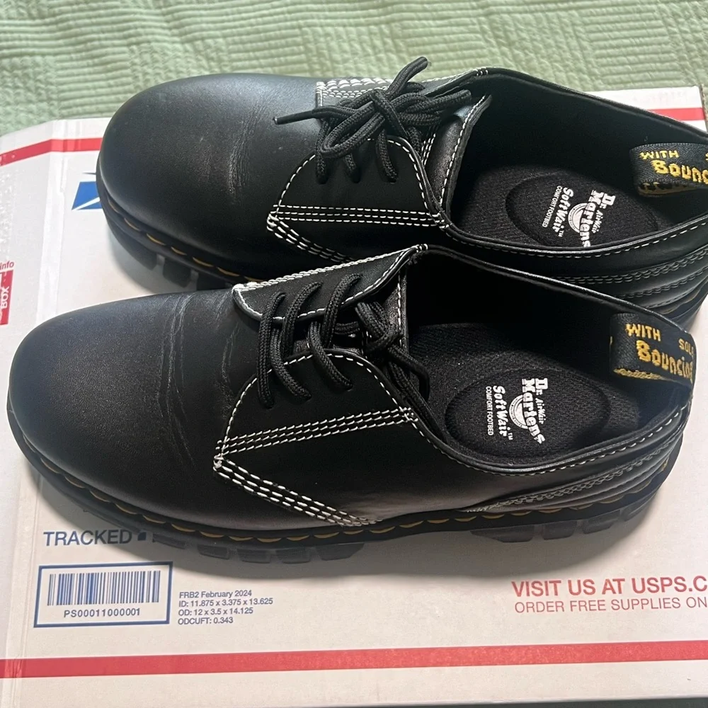 DR. MARTENS AUDRICK 3i QUILTED PLATFORM DERBY WOMEN LACE-UP BLACK SHOES SIZE 10